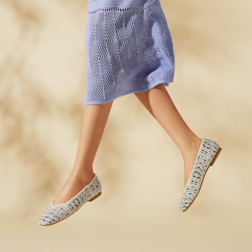 VIVAIA Square-Toe V-Cut Flats (Margot 2.0) size EU/41.5 US/10